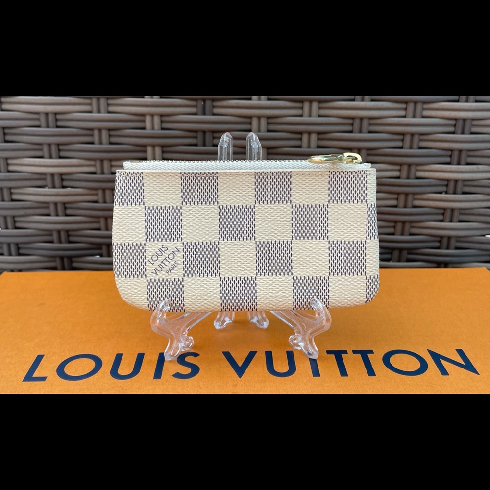 Louis Vuitton key pouch in damier Azur